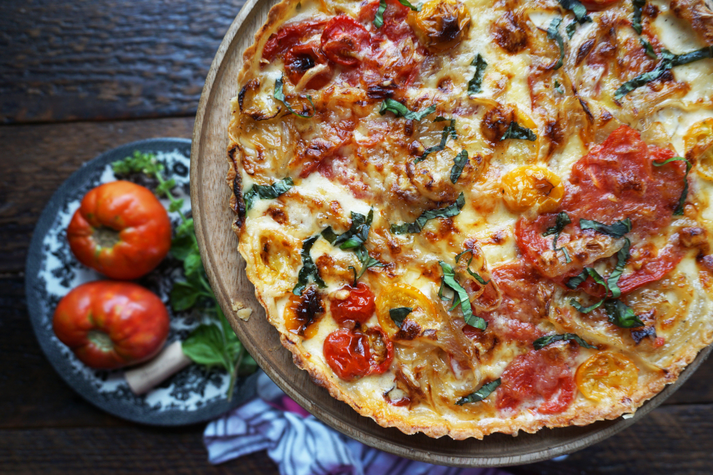 Beefsteak Tomato Tart with Caramelized Onions & Thyme 