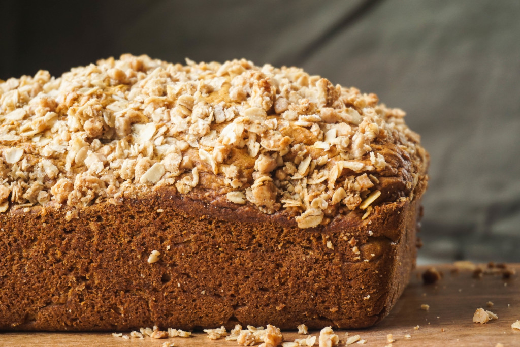 Pumpkin Bread with Toffee Streusel