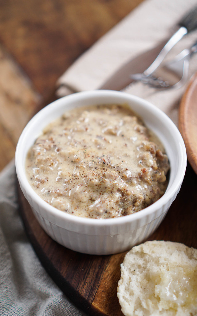 Snowman's Sausage Gravy & Biscuits 