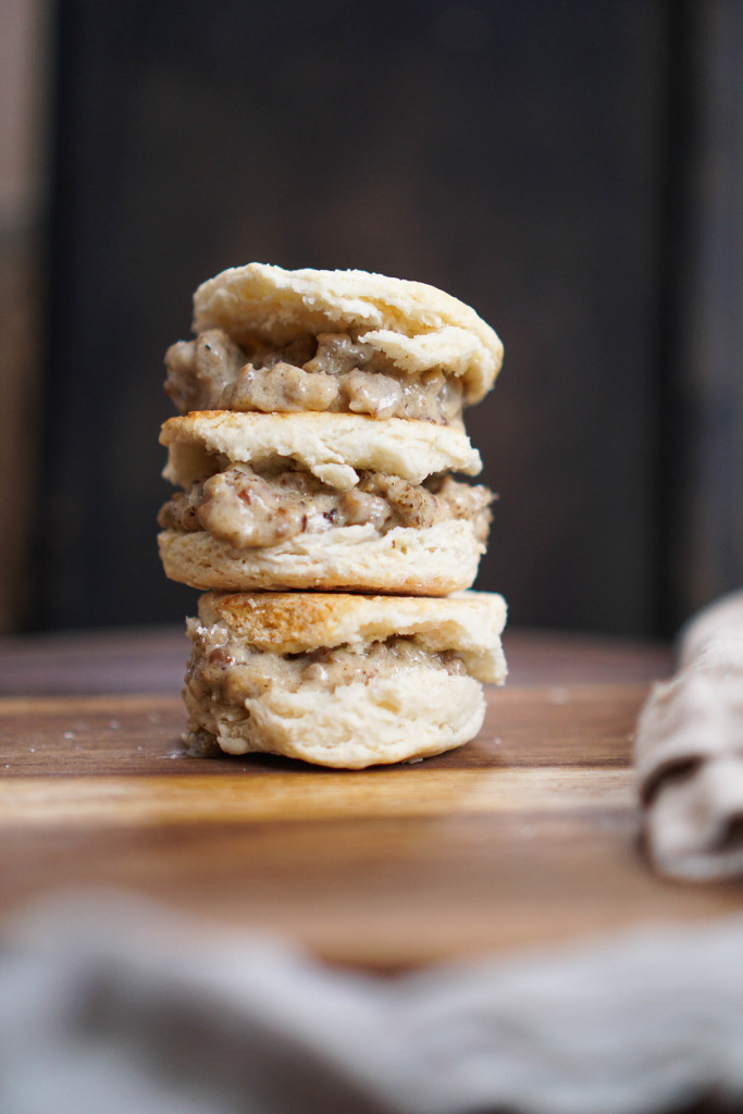 Snowman's Sausage Gravy & Biscuits 
