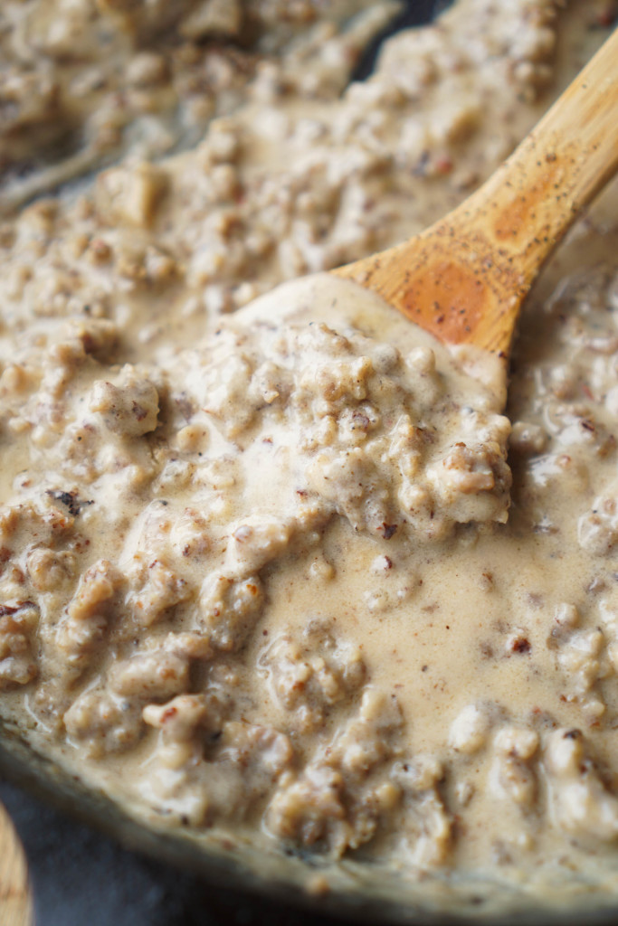 Snowman's Sausage Gravy & Biscuits 