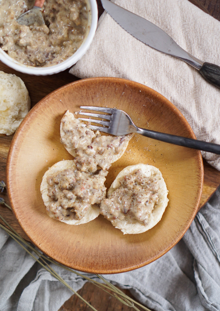 Snowman's Sausage Gravy & Biscuits