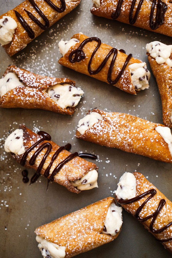 Homemade Cannoli 