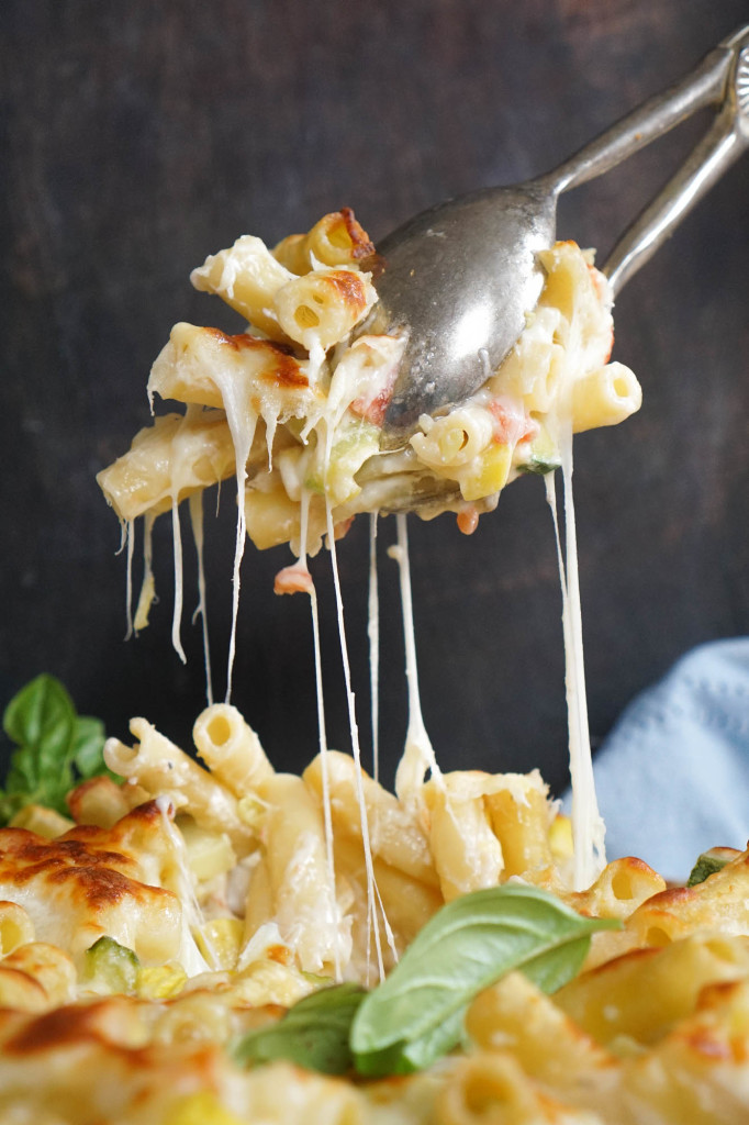 Cheesy Zucchini & Summer Squash Pasta Bake