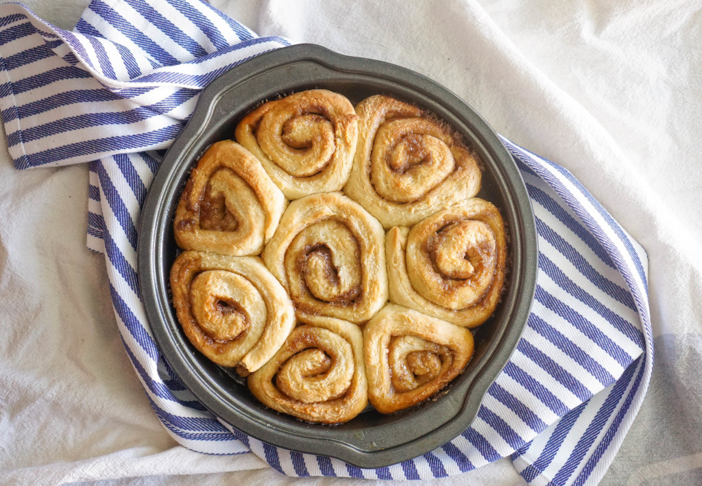 Chef Chloe's Cinnamon Rolls (Vegan)