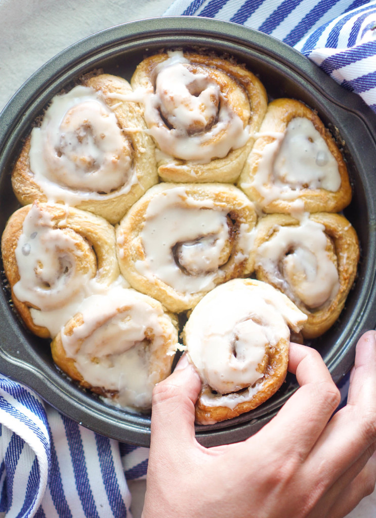 Chef Chloe's Cinnamon Rolls (Vegan)