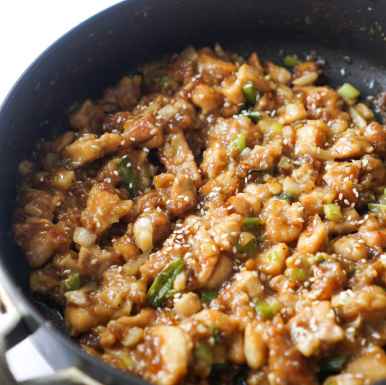 Paleo Chicken & Scallion Lettuce Wraps